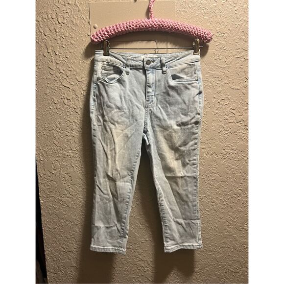 Judy Blue Skinny Fit Capri Jeans Woman’s Size 28 - Picture 1 of 16